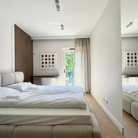 Renoma Old Town Вроцлав