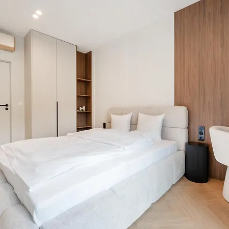 Renoma Old Town Appartement *