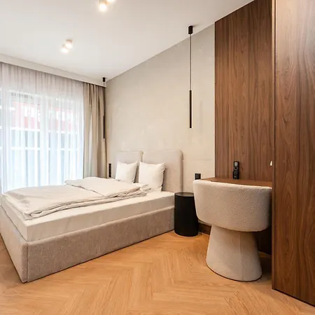 Renoma Old Town * فروتسواف